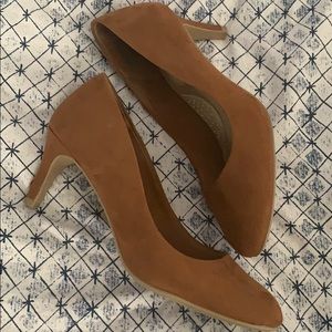 Brown pumps
